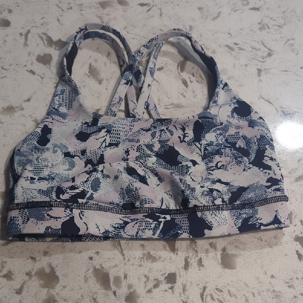 Lululemon Athletica Blue and White Sports Bra